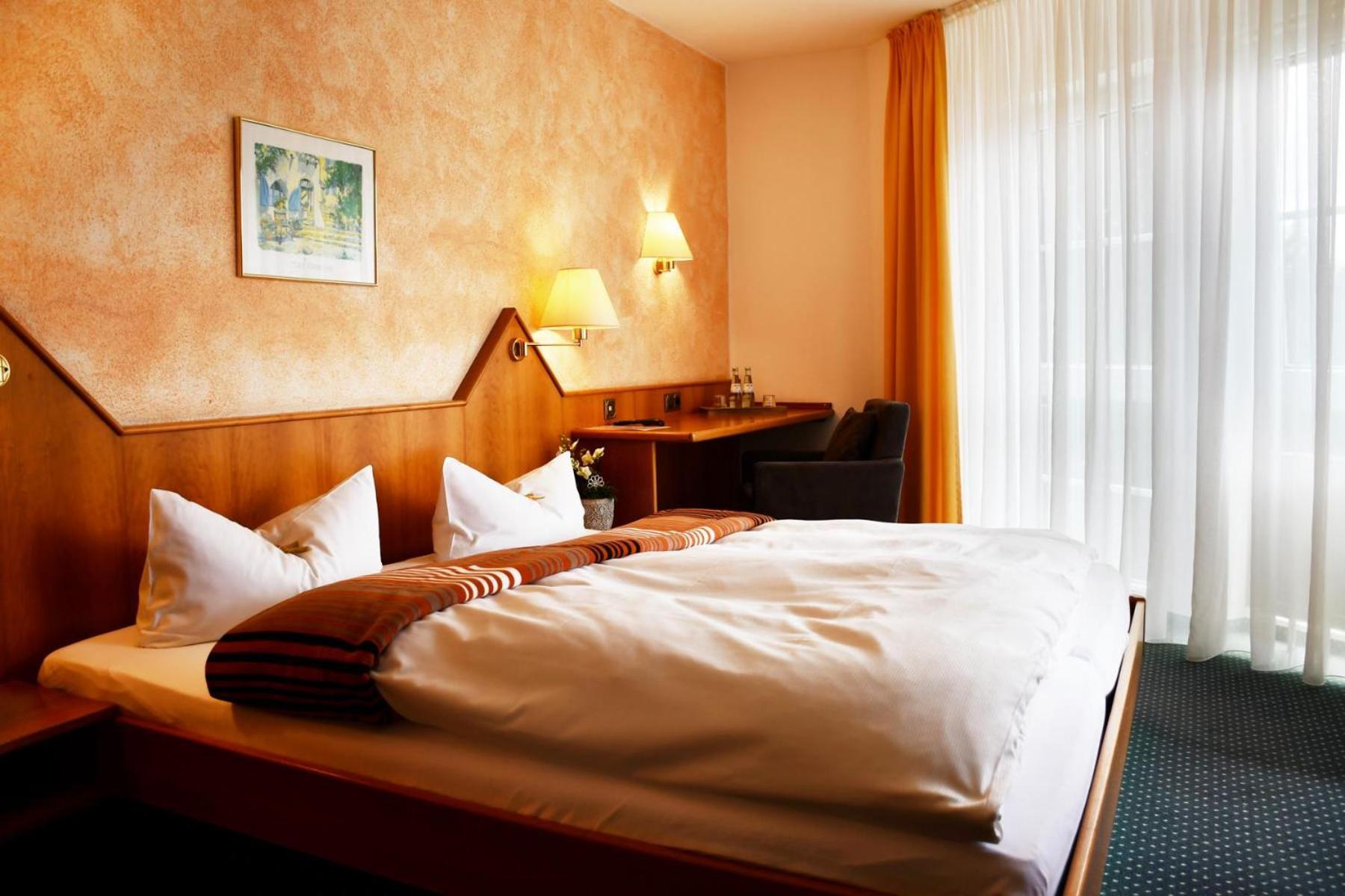 Hotel Schoene Aussicht Gießen Eksteriør billede